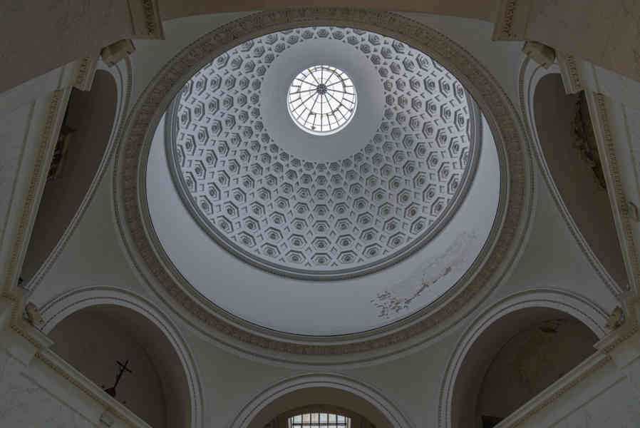 017 - Italia - Nápoles - plaza del Plebiscito - basílica de San Francisco de Paula.jpg